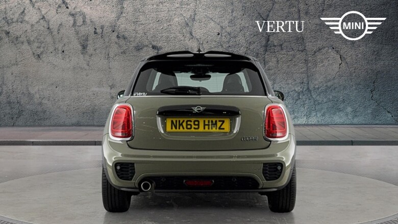 MINI Hatchback 1.5 Cooper Sport II 5dr Auto Petrol Hatchback